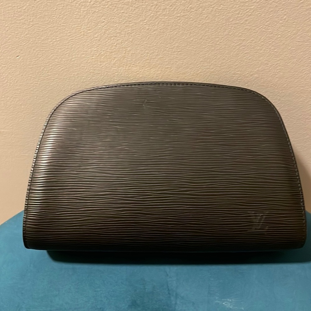 Louis Vuitton Epi Dauphine MM Black